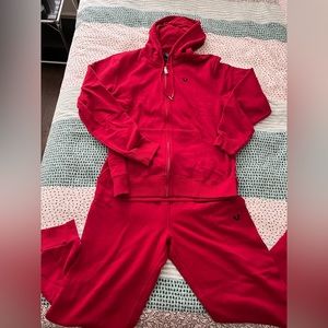 Gently used True Religion jogging suit (large bottoms, XL top)
